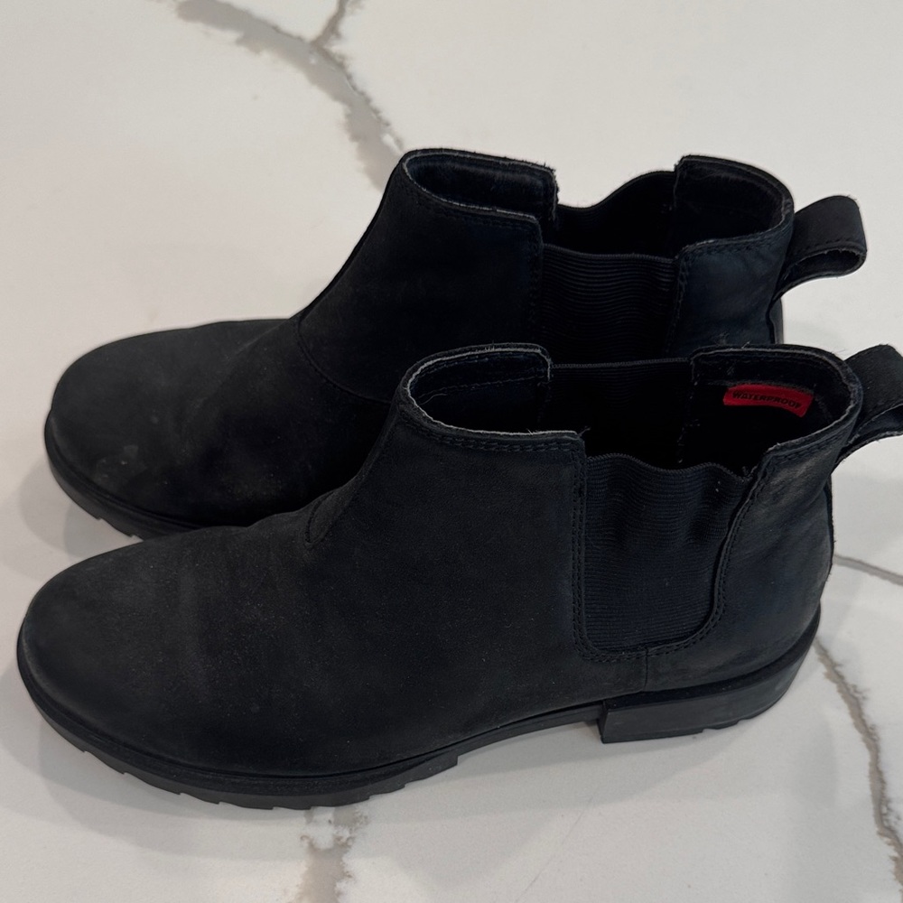 Sorel Black Chelsea Winter Boots